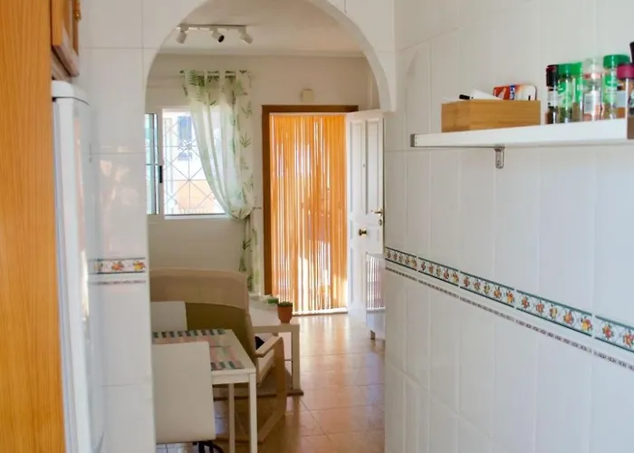 Apartament Huebsche Erdgeschosswohnung Mit Grossem Garten By Interhome *