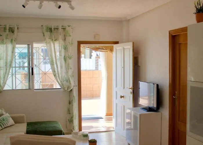 Huebsche Erdgeschosswohnung Mit Grossem Garten By Interhome Apartament *